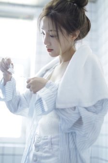 久久日韩精品一区鲁大师