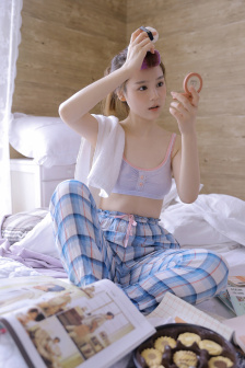 图书馆的女朋友
